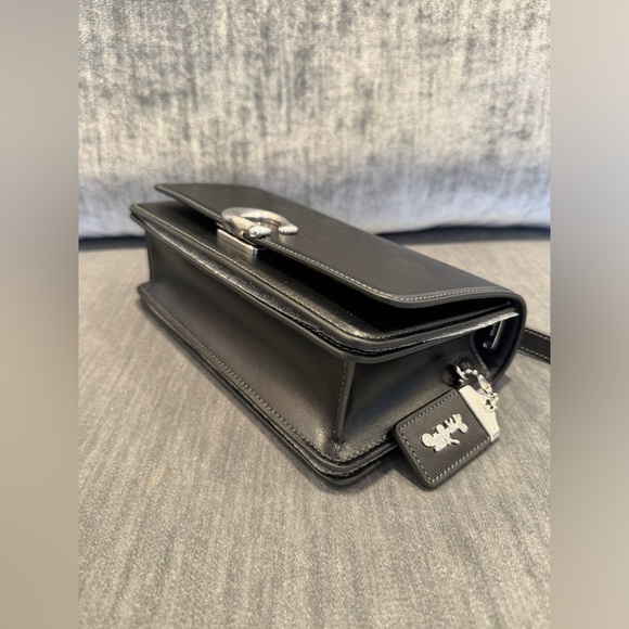 LUX Bandit Shoulder Bag - Picture 5 of 8